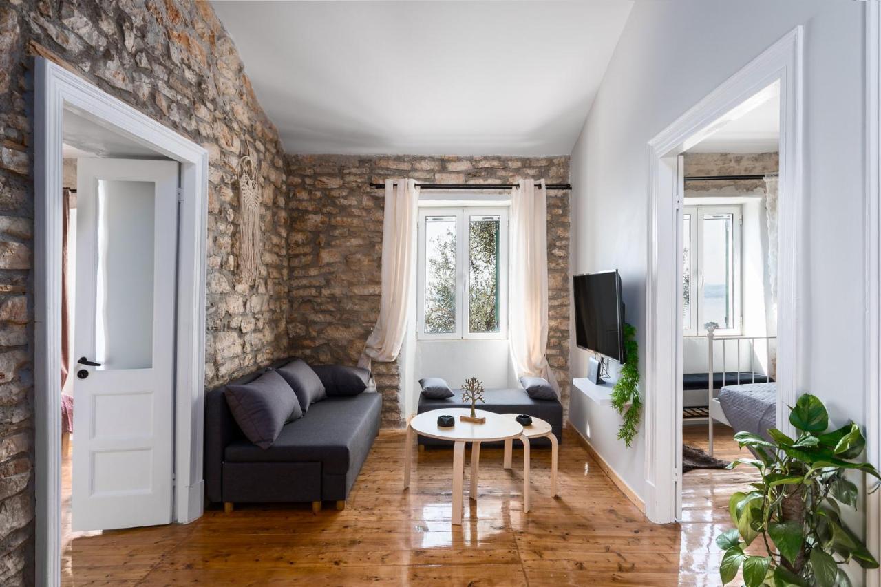 The Greystone Seaview House By Konnect Villa Nisaki  Bagian luar foto