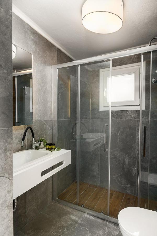 The Greystone Seaview House By Konnect Villa Nisaki  Bagian luar foto